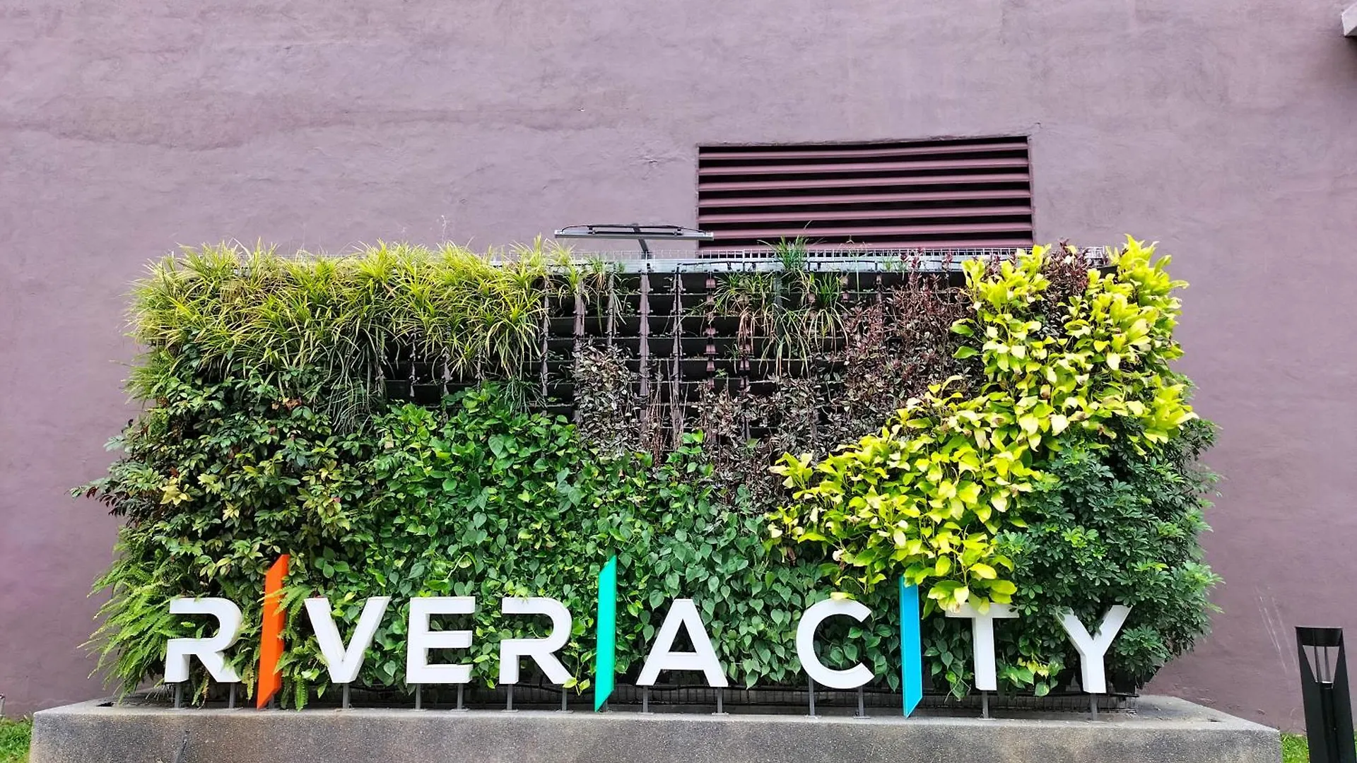 Riveria City With Sky Pool And Fitness Room Kl Sentral Kuala Lumpur Apartment