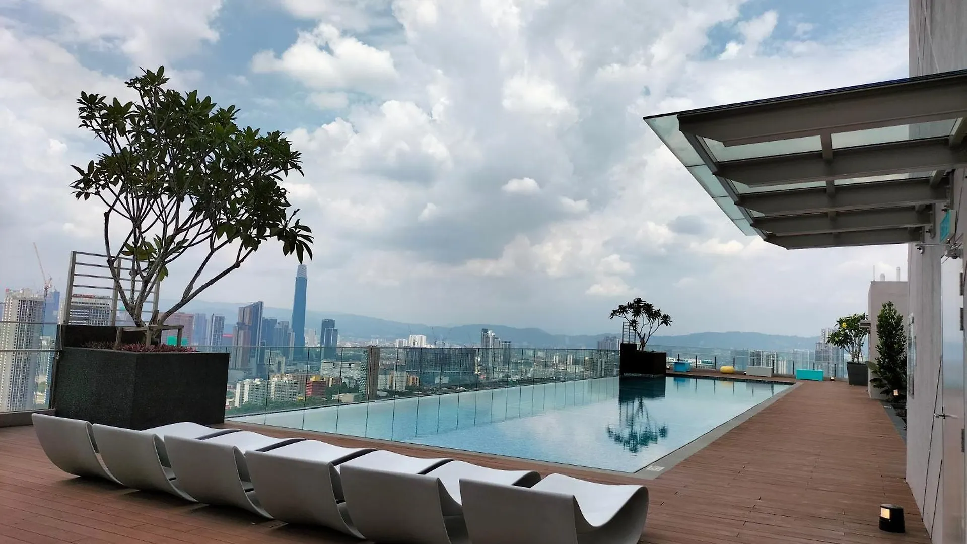 Riveria City With Sky Pool And Fitness Room Kl Sentral Kuala Lumpur 0*,  Malaysia