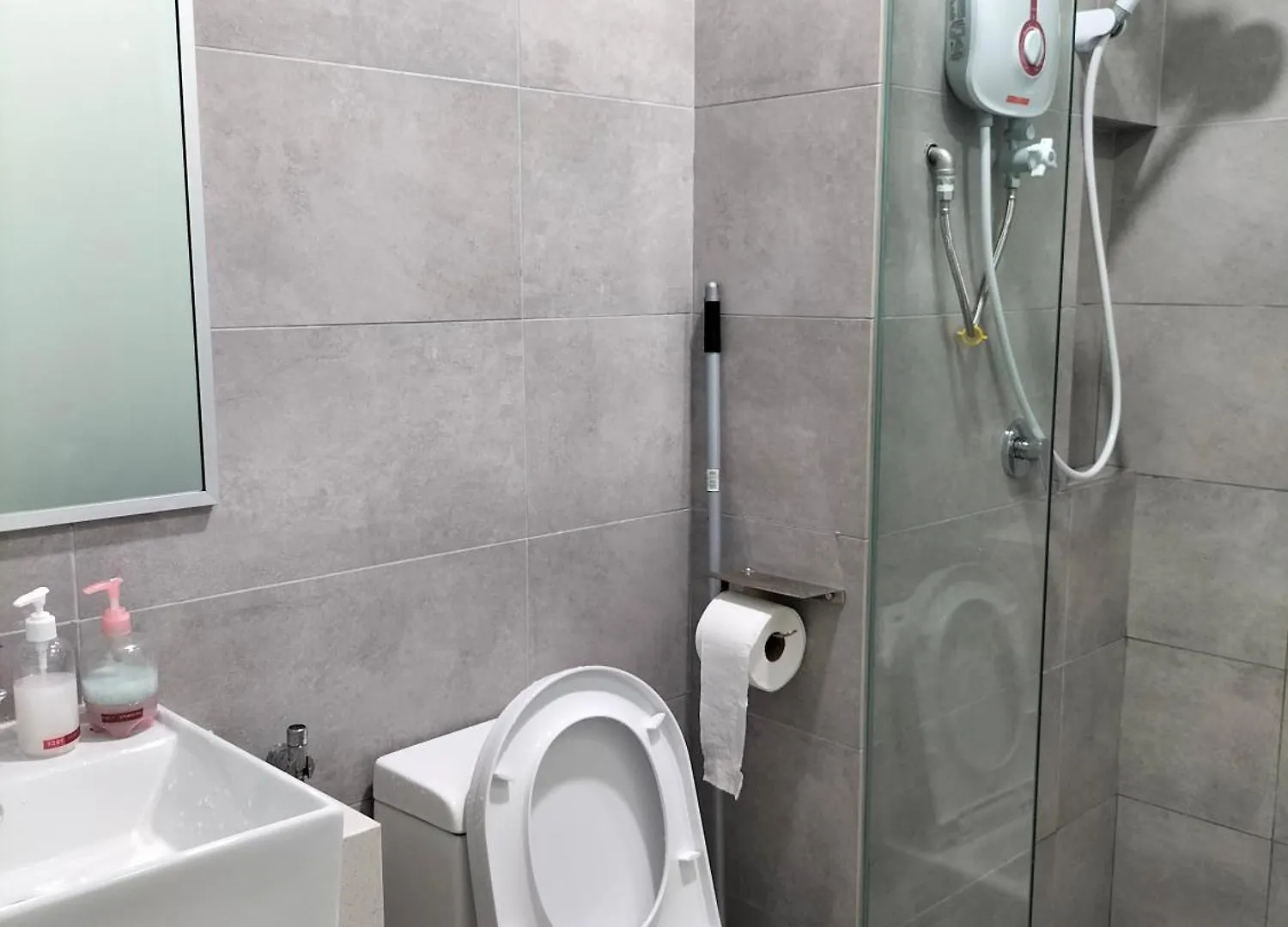 Apartment Riveria City With Sky Pool And Fitness Room Kl Sentral Kuala Lumpur Malaysia